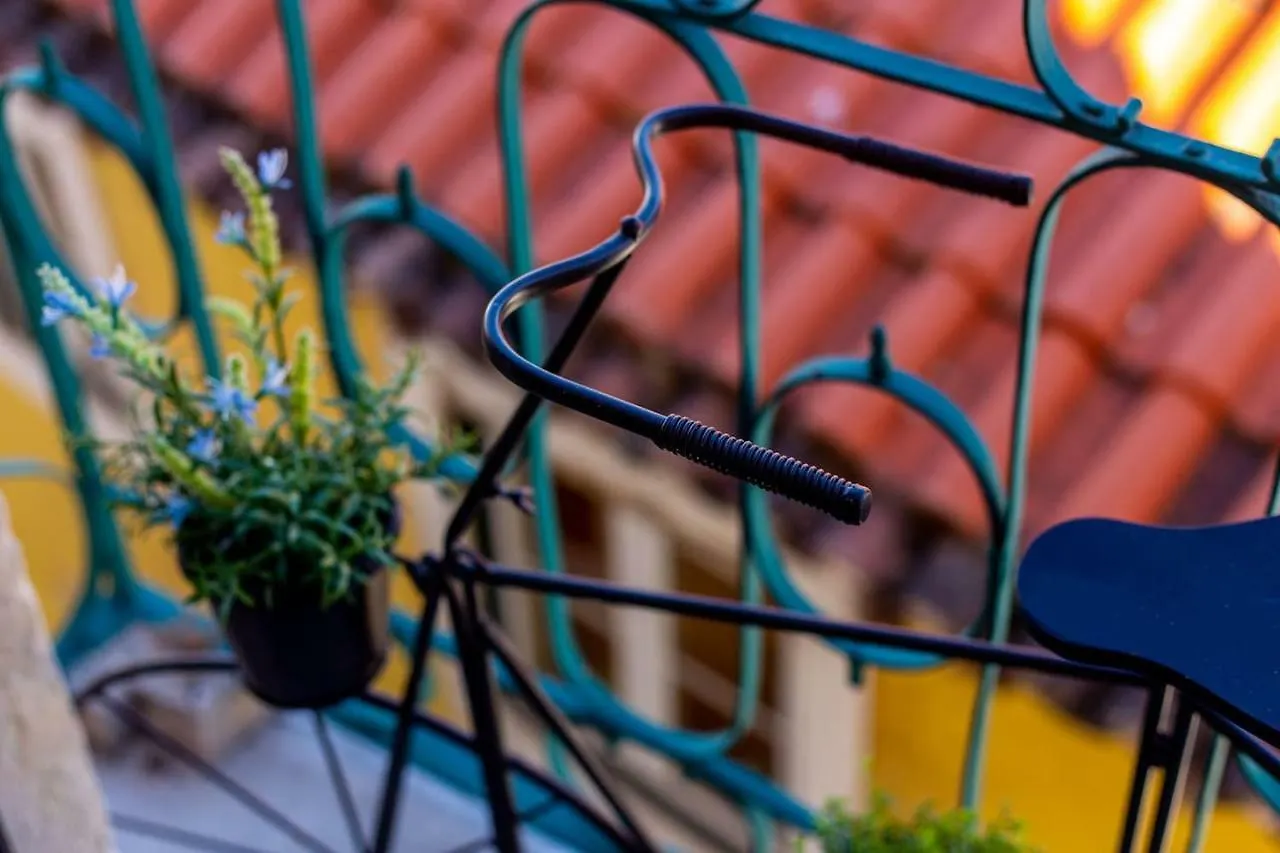 LovelyStay - Turquoise River View I Lisboa