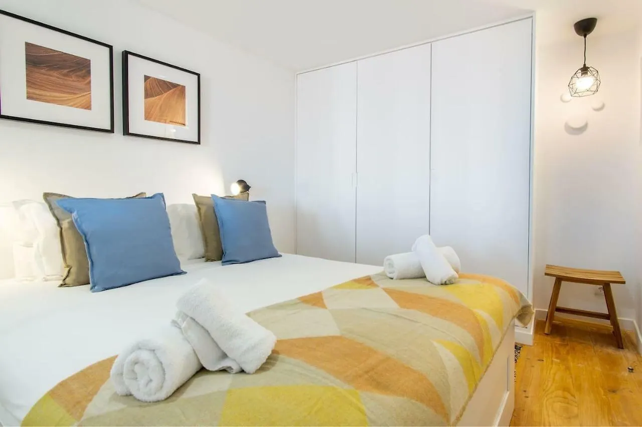 Appartamento Lovelystay - Turquoise River View I Lisbona